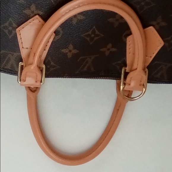 Authentic Louis Vuitton Alma - Picture 6 of 8